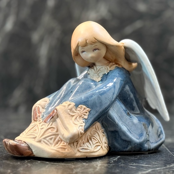 tii Collections Other - TII COLLECTIONS Ceramic Angel Figurine